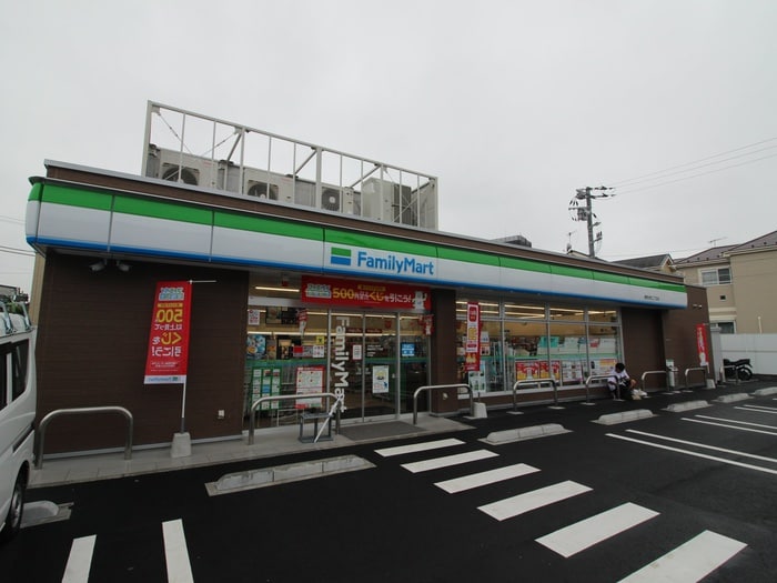 ファミリーマート 秦野本町店(コンビニ)まで529m コ－ポ寿(北)