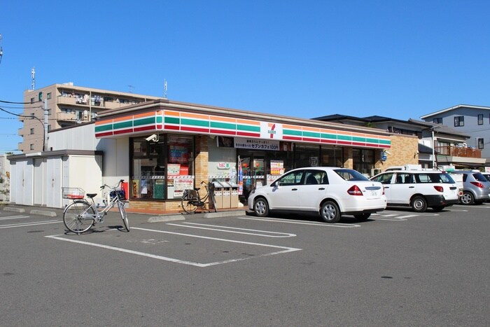 セブンイレブン平塚中原2丁目店(コンビニ)まで628m ハイム六本