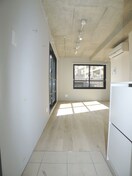 玄関 ルシオ北千住