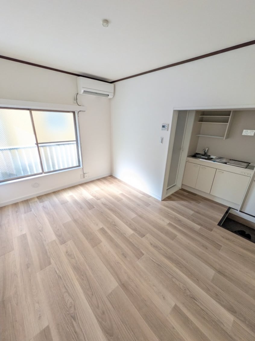 居室 ビュルゲル久保