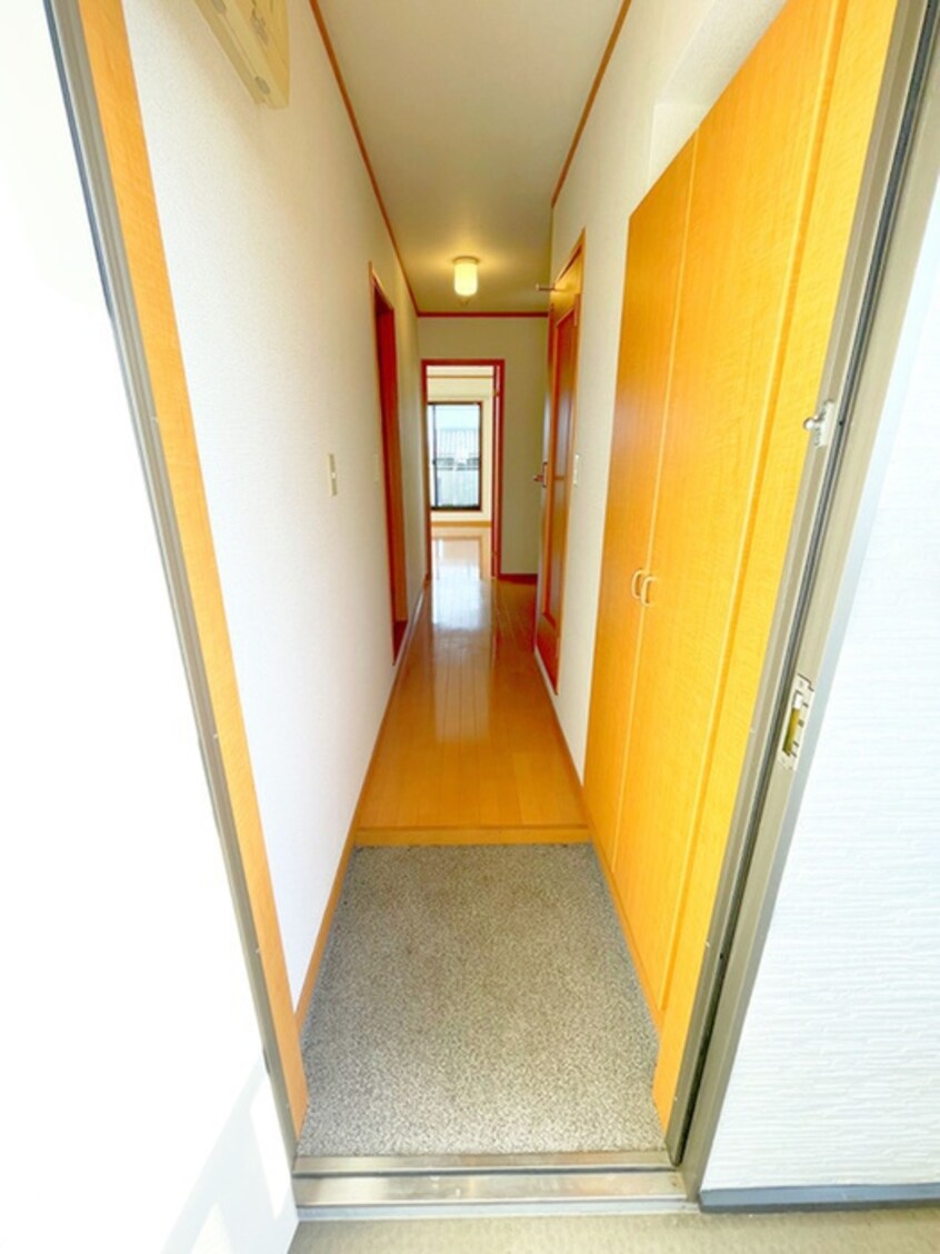 玄関 ヴィクトワ－ル