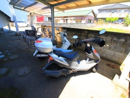 バイク置き場