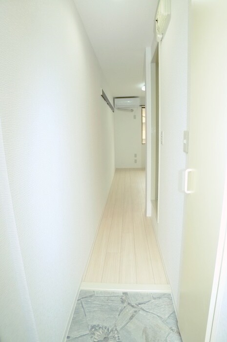廊下 北小金ハイツ