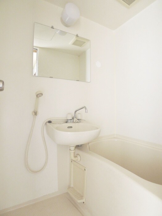 バス／シャワールーム等 コ－ポ逆井