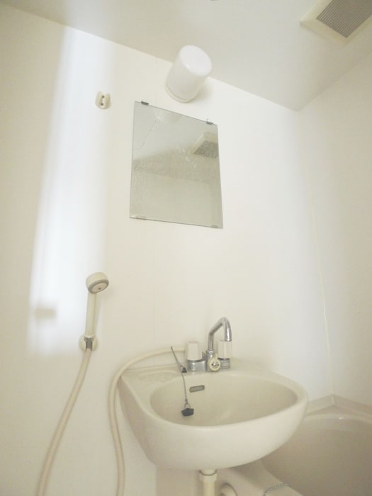 洗面 コ－ポ逆井