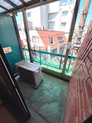 ベランダ・バルコニー 第三通南ビル