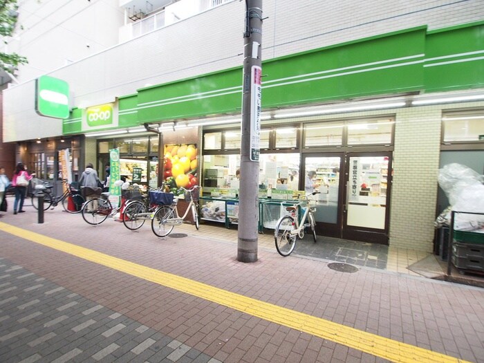 コープみらい 桜台駅前店(スーパー)まで43m DIPS桜台駅前（302）