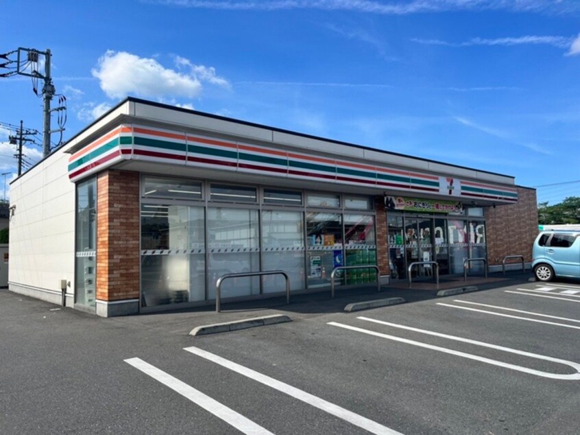 セブンイレブン日高工業団地店(コンビニ)まで643m エルムハイツＢ