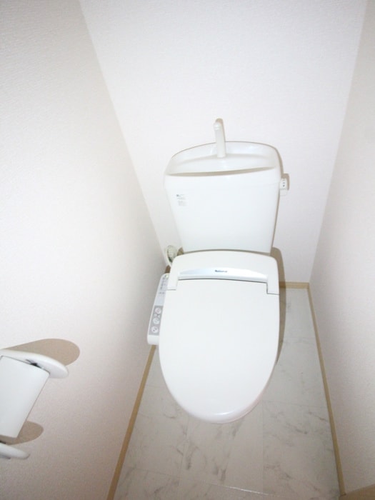 トイレ プリ－マヴェ－ルＢ