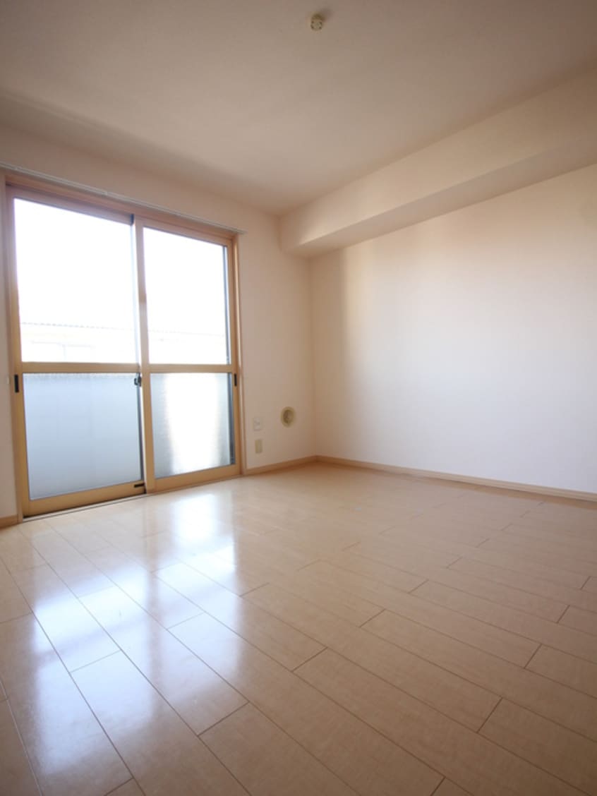 内観写真 プリ－マヴェ－ルＢ