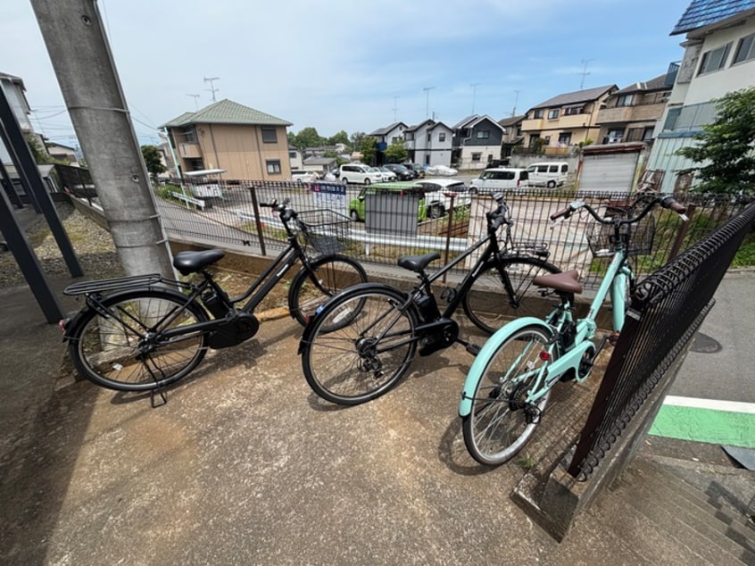 駐輪場 プレジデントうえのだい