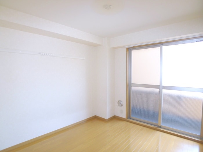 居室 クリスタルステーション