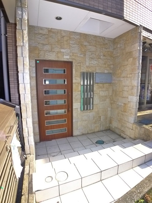 エントランス部分 クリスタルステーション