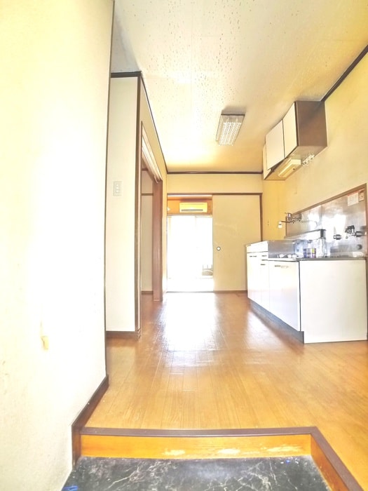 玄関 コ―ポマサキ