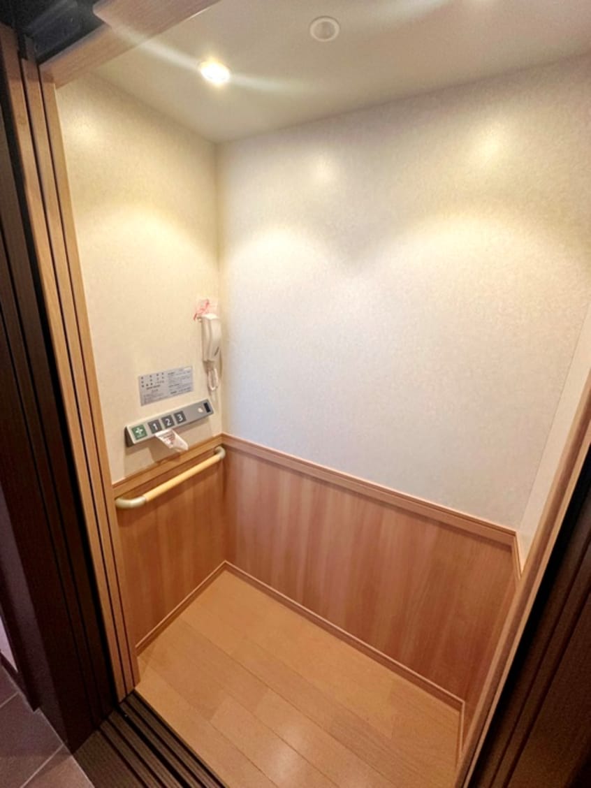 内観写真 メゾンドゥラシーヌ