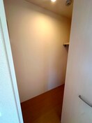 収納 メゾンドゥラシーヌ