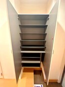靴箱 メゾンドゥラシーヌ