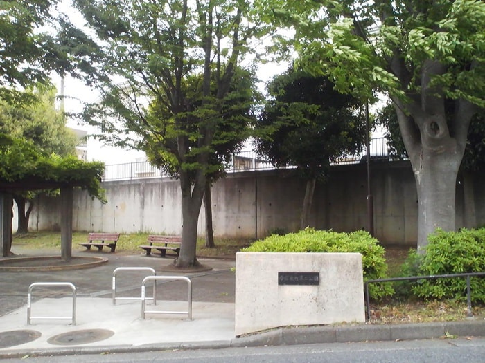 今宿東町第二公園(公園)まで150m モア　グランディール・エヌ