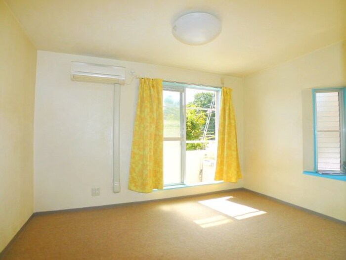 居室 プラムハイツ