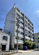 ア－デン両国の外観