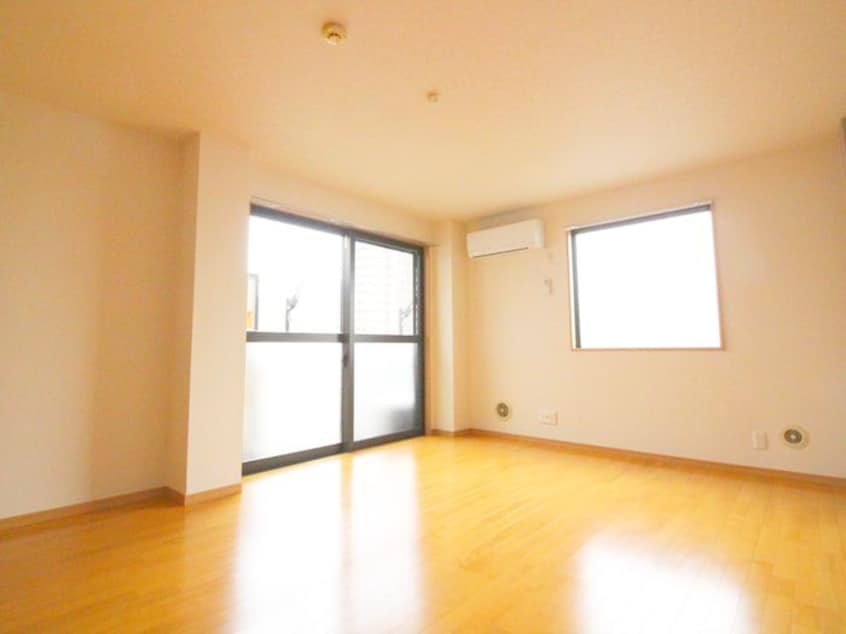 居室 シャルマン草加南