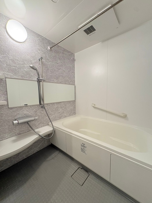 バス／シャワールーム等 グローリーレジデンス