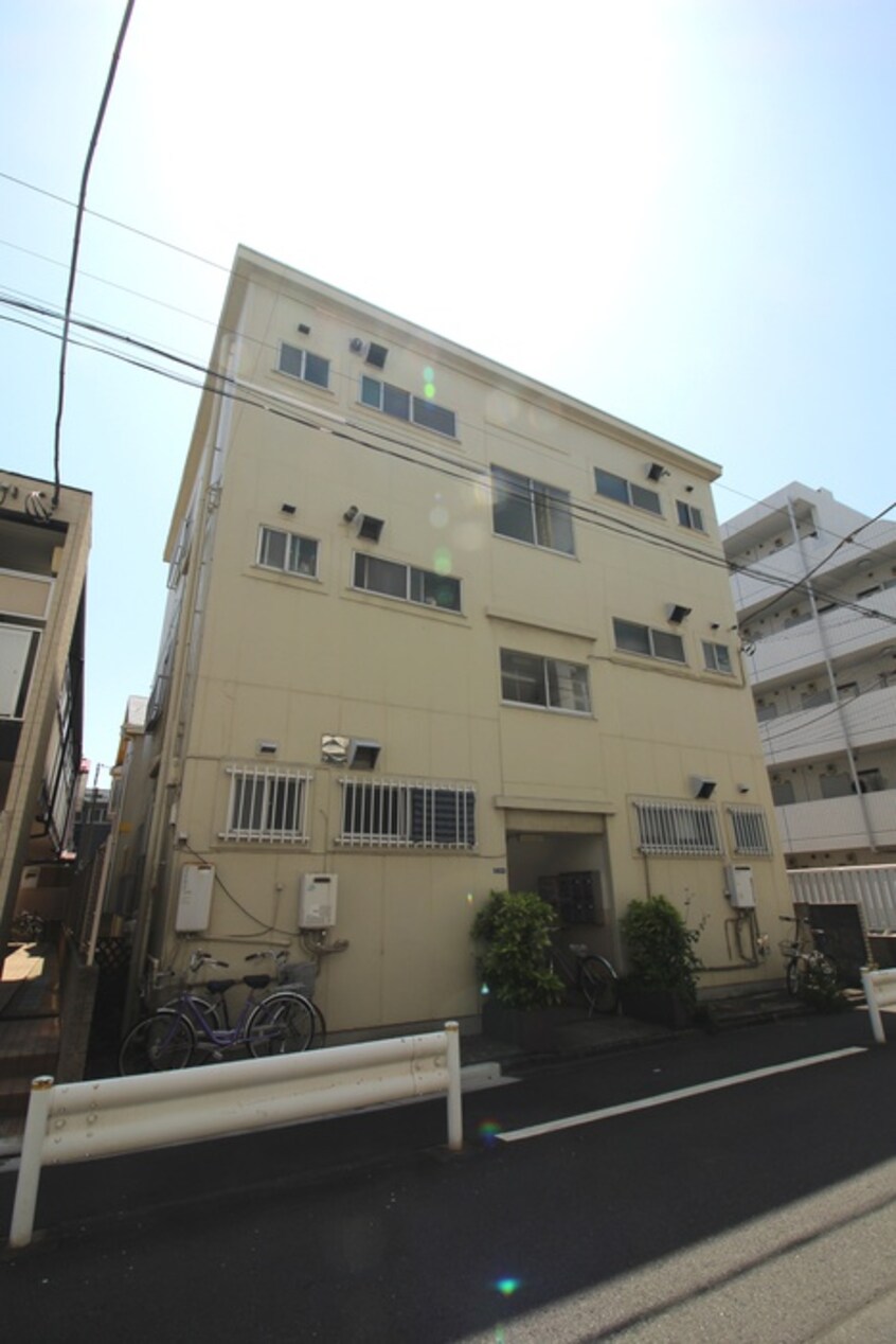 外観写真 ツルヤマンション（３０２）