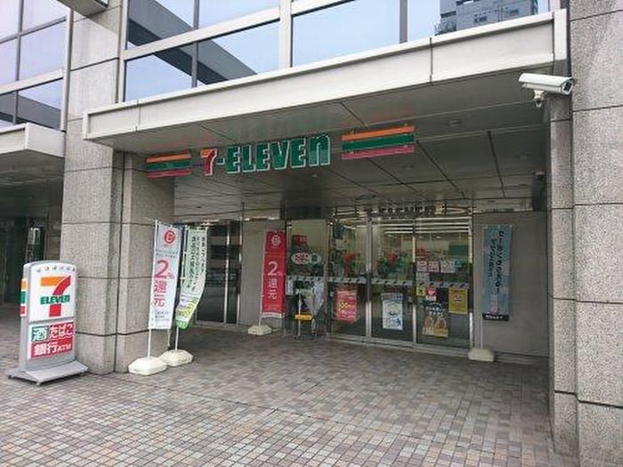 セブンイレブン(コンビニ)まで239m オージュＳｈｉｂｕｙａ
