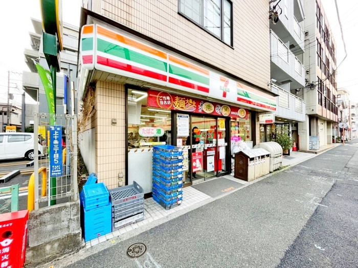 セブンイレブン 上十条店(コンビニ)まで194m エムハイツ