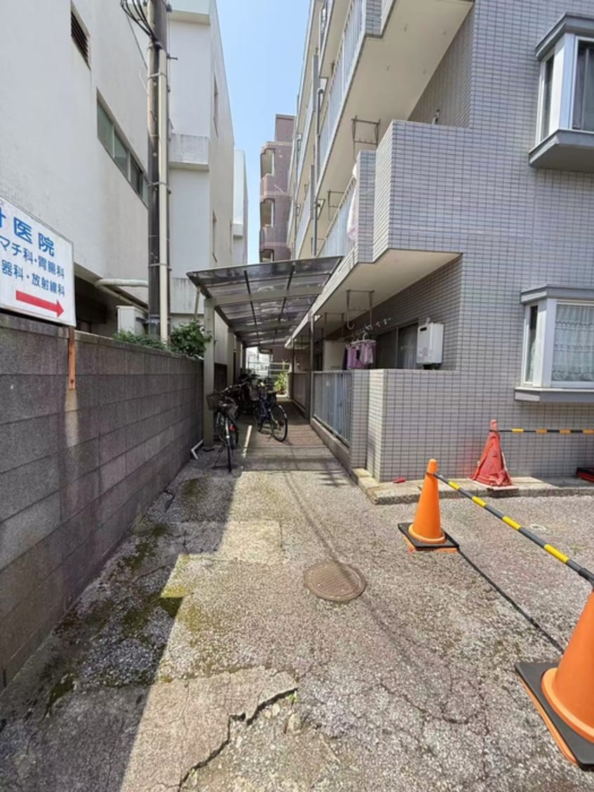 駐輪場 中臺ビル