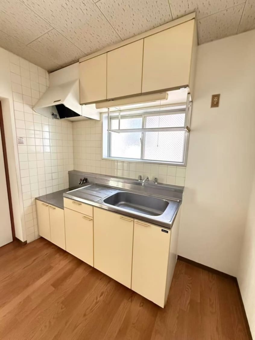 キッチン 中臺ビル