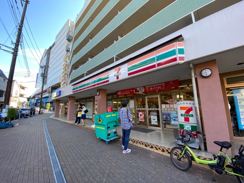 セブンイレブン横浜上大岡駅前店(コンビニ)まで500m 第2鈴木荘