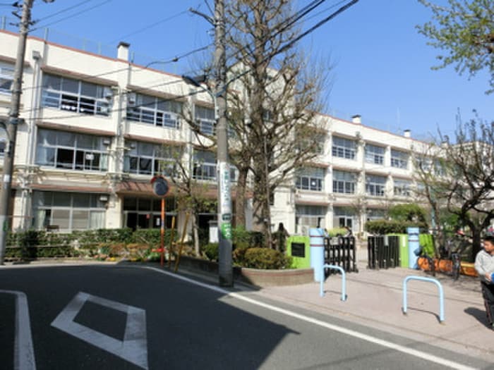 練馬区立大泉第三小学校(小学校)まで650m 大泉学園グリーンコーポ