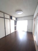 居室 ドエルフェニックス