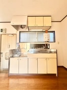 キッチン 神田ハイツ