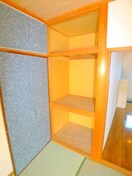 収納 第二石井コ－ポ