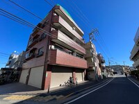 ラヤマリバーサイド