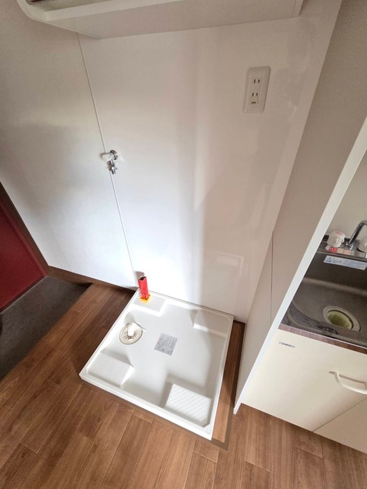 洗濯機置場 カ－サ・トミ－