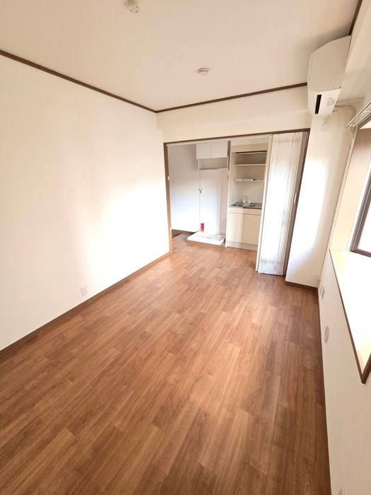 居室 カ－サ・トミ－