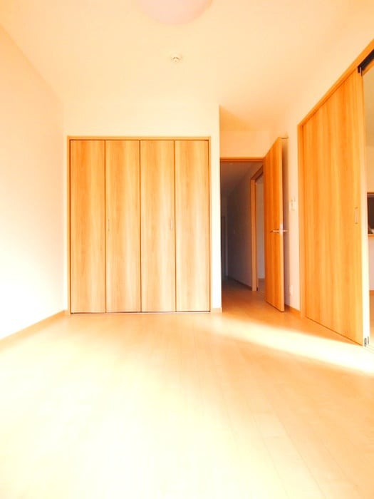 居室 アムールＥＡＳＴ