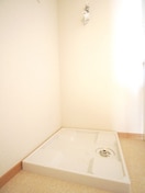 洗濯機置場 アムールＥＡＳＴ