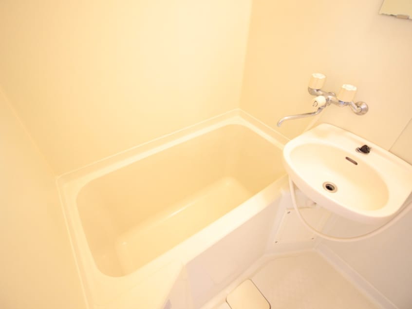 バス／シャワールーム等 ピアイズミ