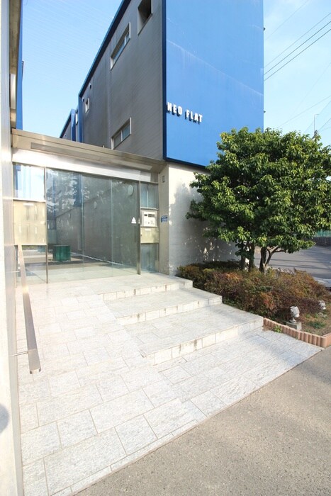 エントランス部分 ＮＥＯ　ＦＬＡＴ