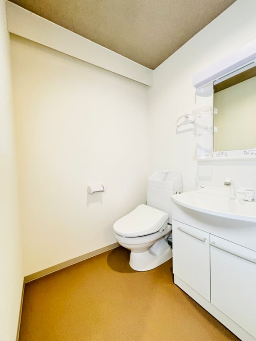 トイレ カーサフェリーチェ鶴ケ峰