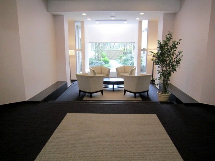 エントランス部分 パークサイドウイングス（405）