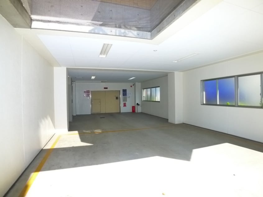 駐車場 ウィステリア冬木(既築部分)