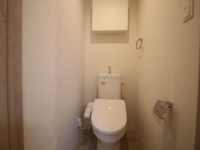 トイレ エーフラット入谷