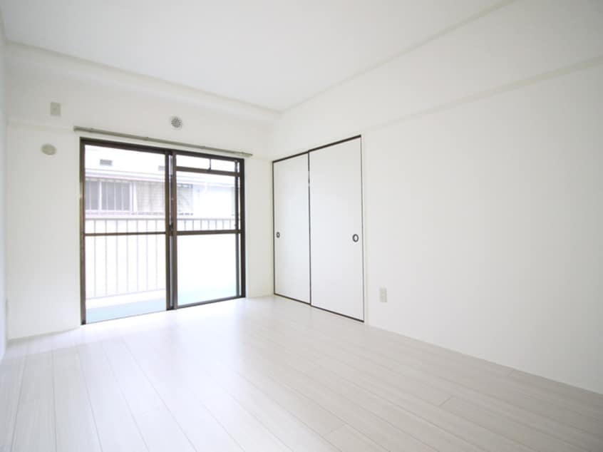 居室 サングリ－ン南