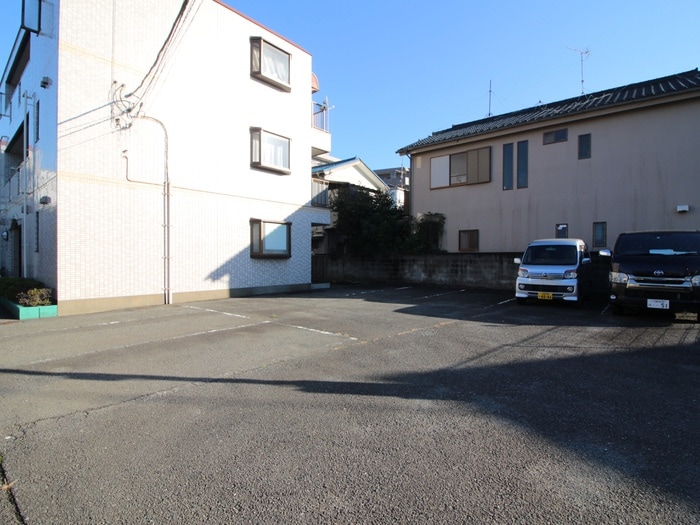 駐車場 サングリ－ン南