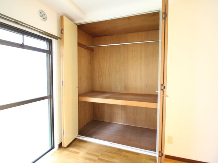 収納 サングリ－ン南